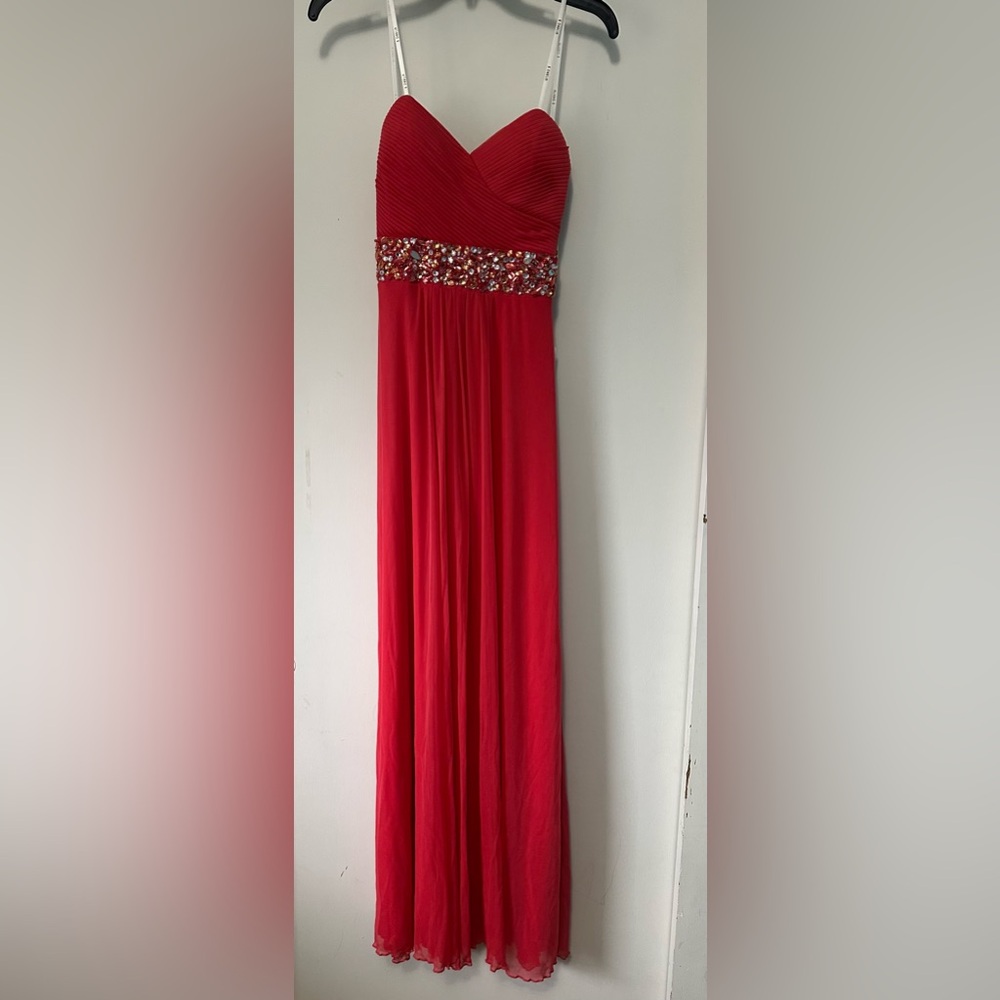 Elegant Coral Strapless Evening Gown